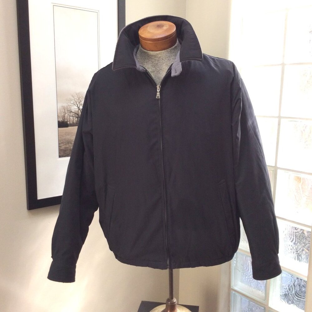 Men's Black Bill Blass Bomber Style Jacket. Size XL.